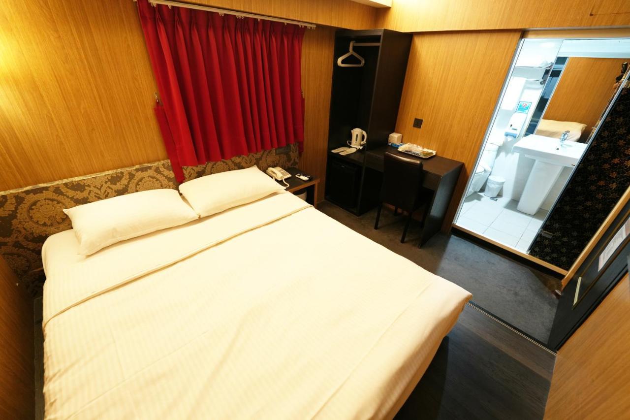Meworld Hotel - Ximen Taipei Exterior photo